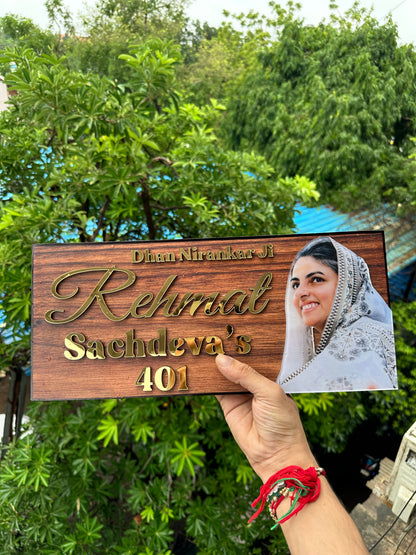 Photo name plate