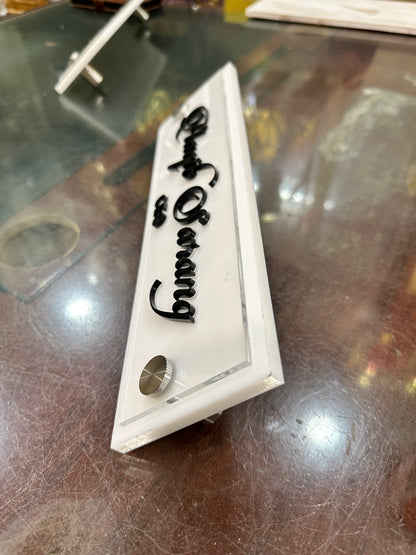 Layer Desk plate