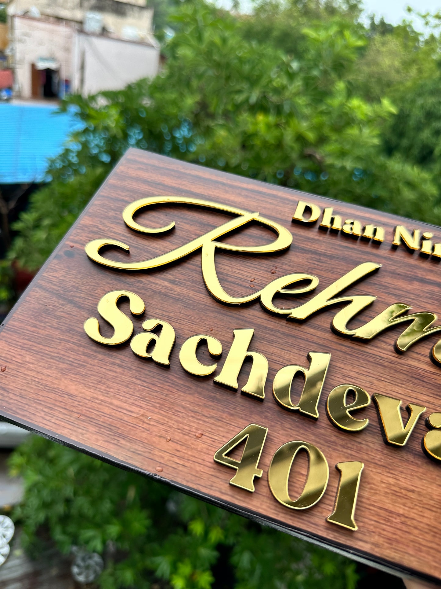 Photo name plate