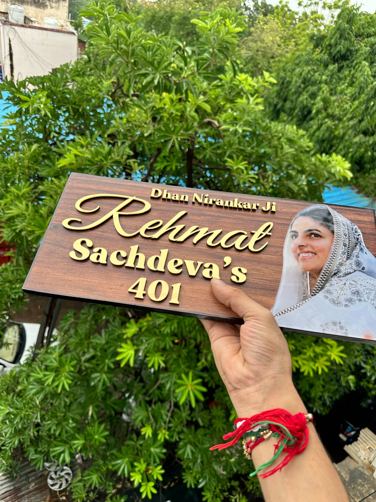 Photo name plate
