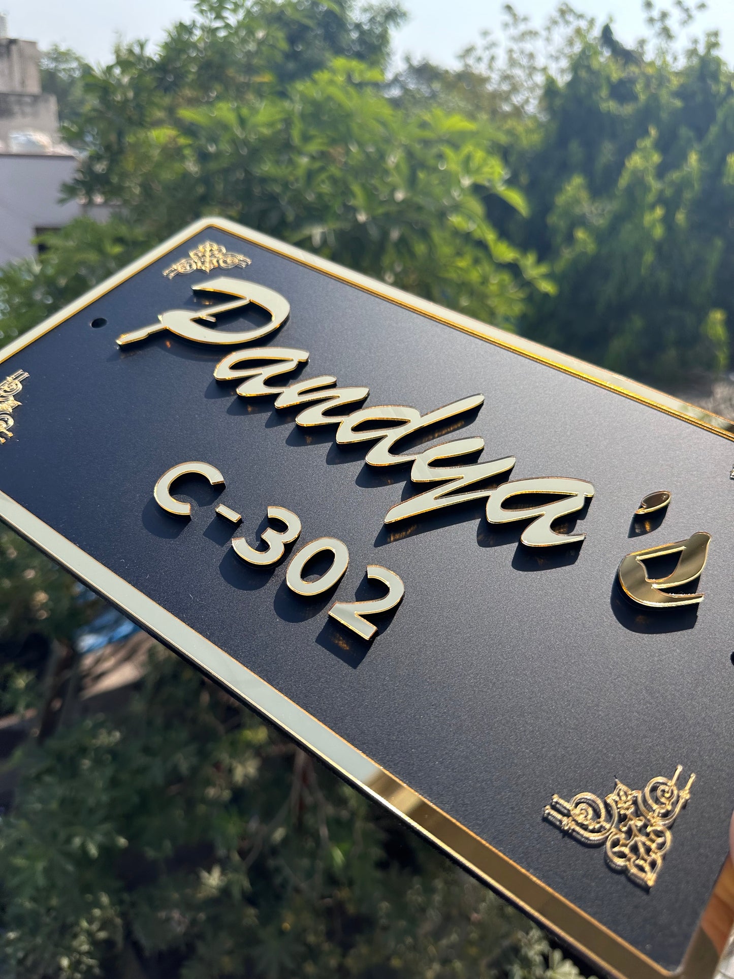 Surname plate
