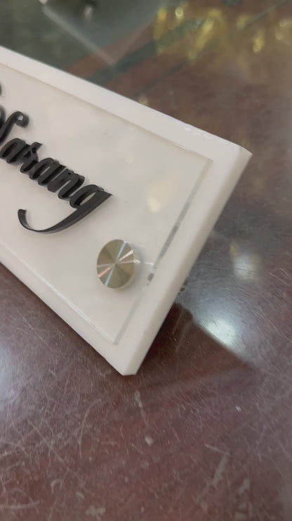 Layer Desk plate
